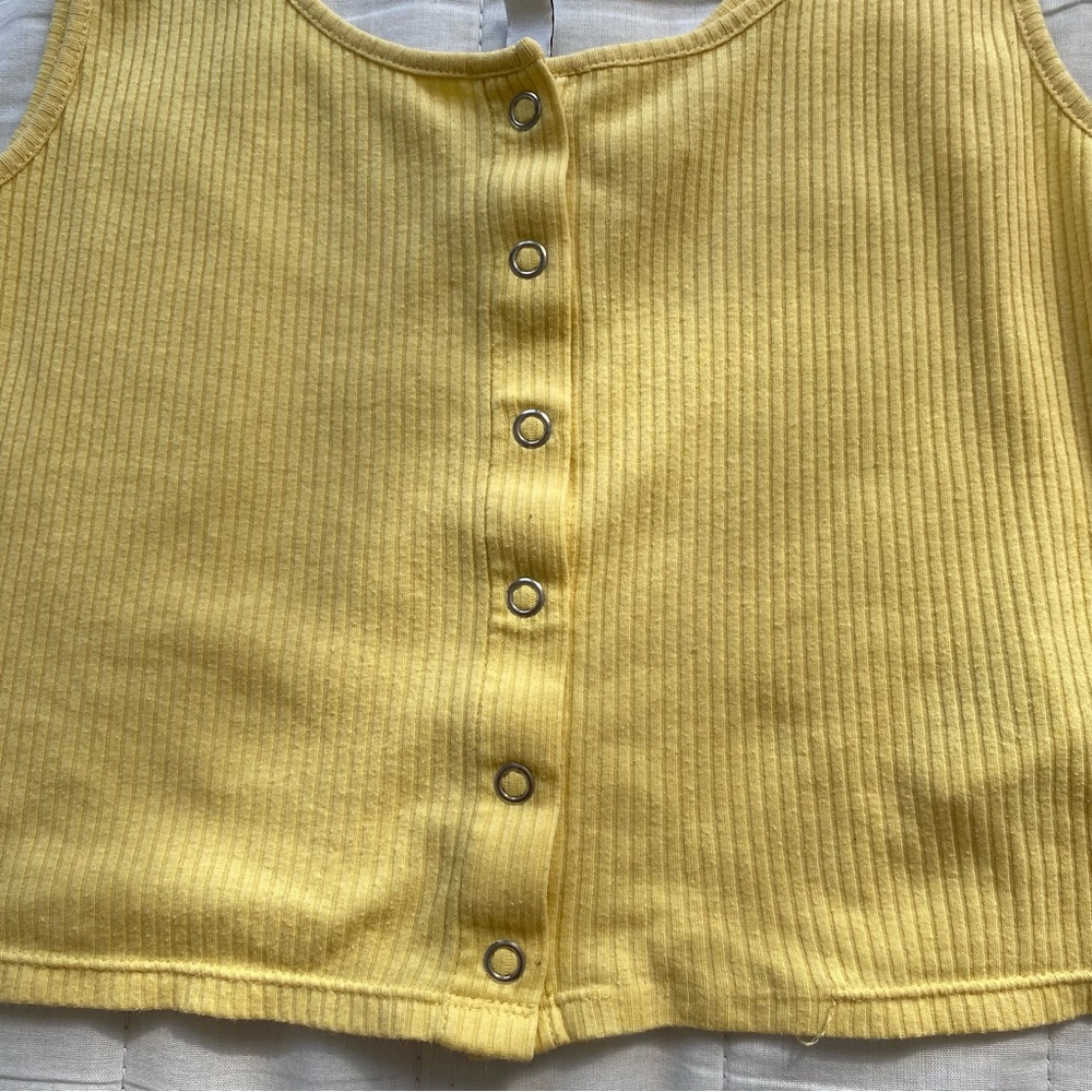Yellow Ribbed Button-Front Tank Top - Picture 6 of 8